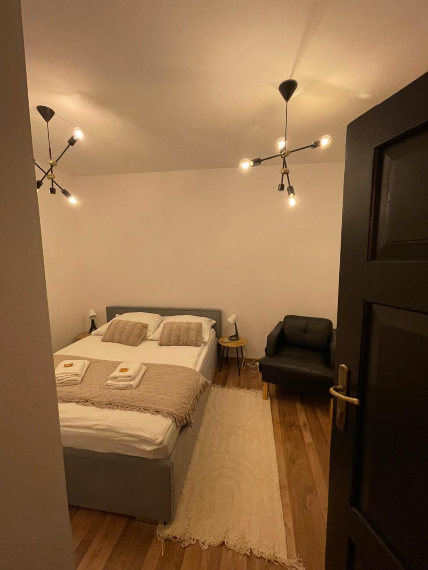 Apartamenty Luczkowskiego Z Widokiem Na Studnie 2 Chełm Exteriör bild